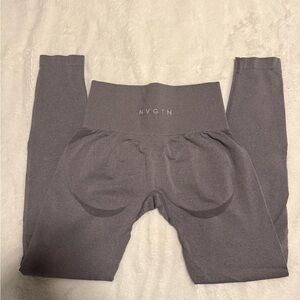 NVGTN Grey Contour Leggings